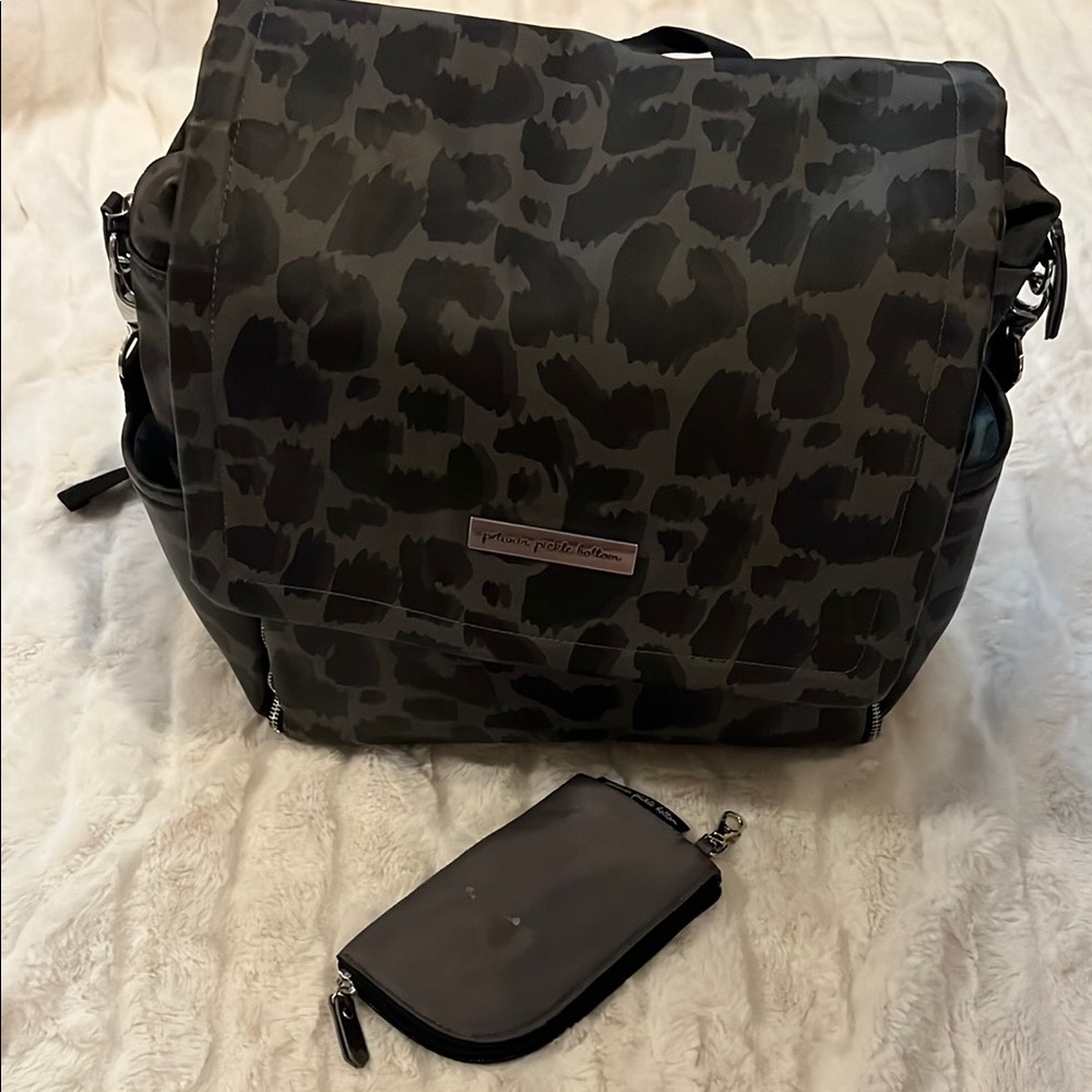 Petunia Pickle Bottom Leopard Print Diaper Bag